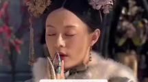 网络用语信女愿一生荤素搭配是什么梗